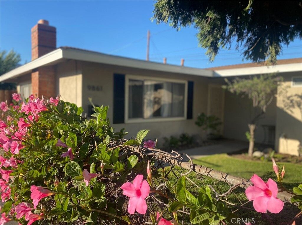 Property Photo: 9861 E Lemon Avenue CA 91007