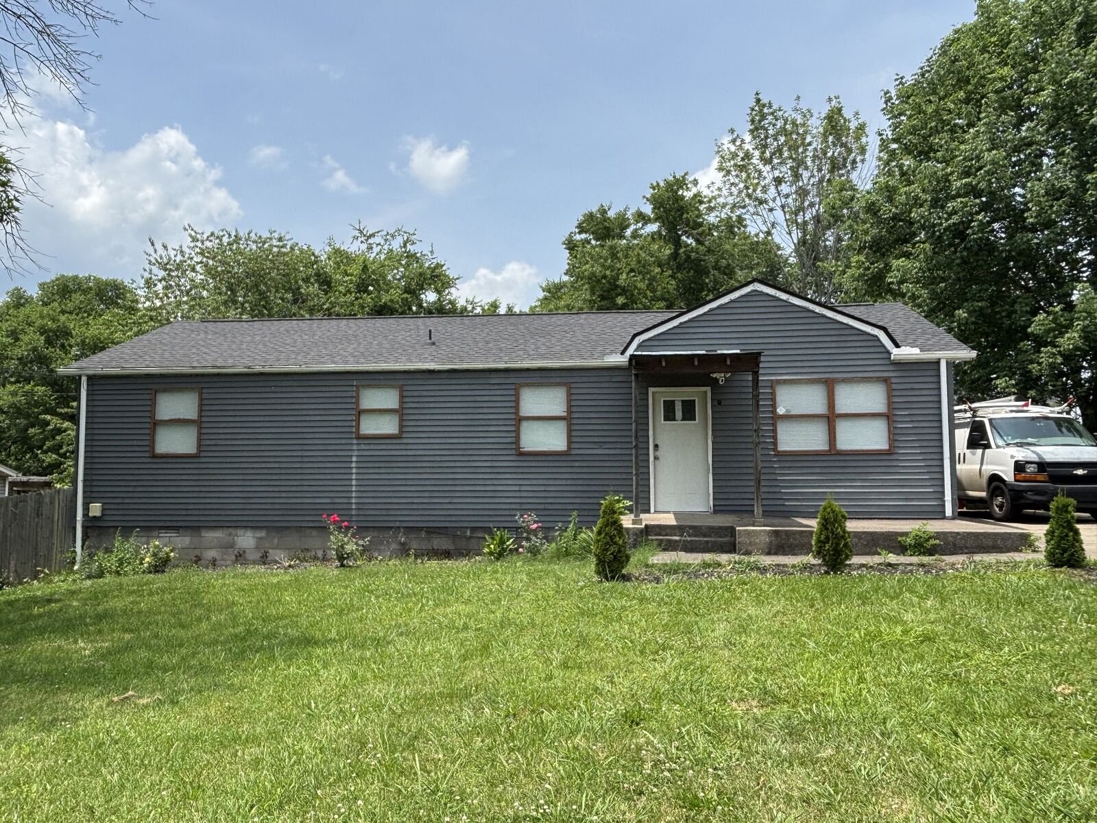 Property Photo: 110 Cedar Ridge Dr TN 37086