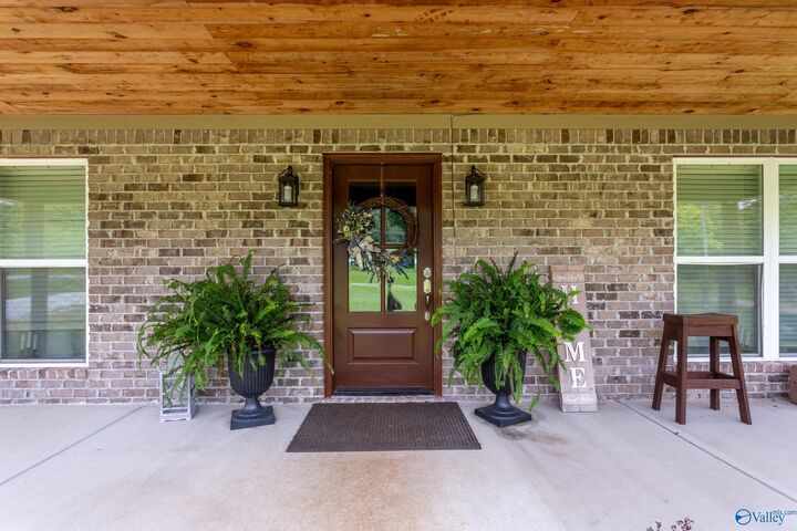 Property Photo: 5307 Slasham Road AL 35907