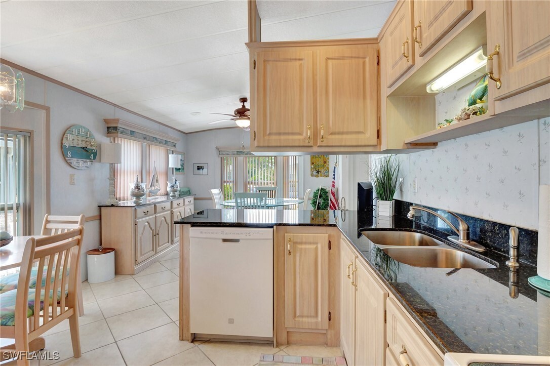 Property Photo: 1031 Crystal Lake Drive FL 34120