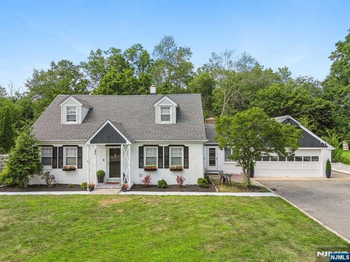Property Photo: 197 Ratzer Road NJ 07470
