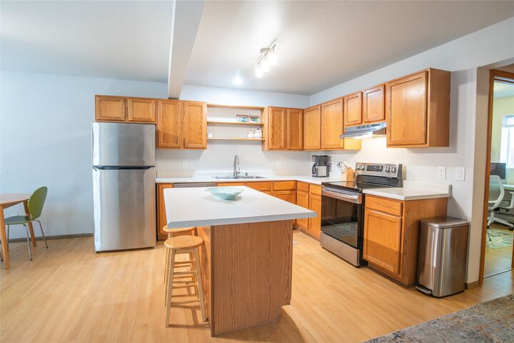 Property Photo:  1325 S 1st Street W 5  MT 59801 