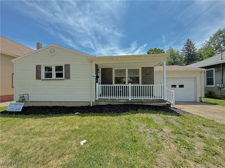 2577 E Midlothian Boulevard  Struthers OH 44471 photo