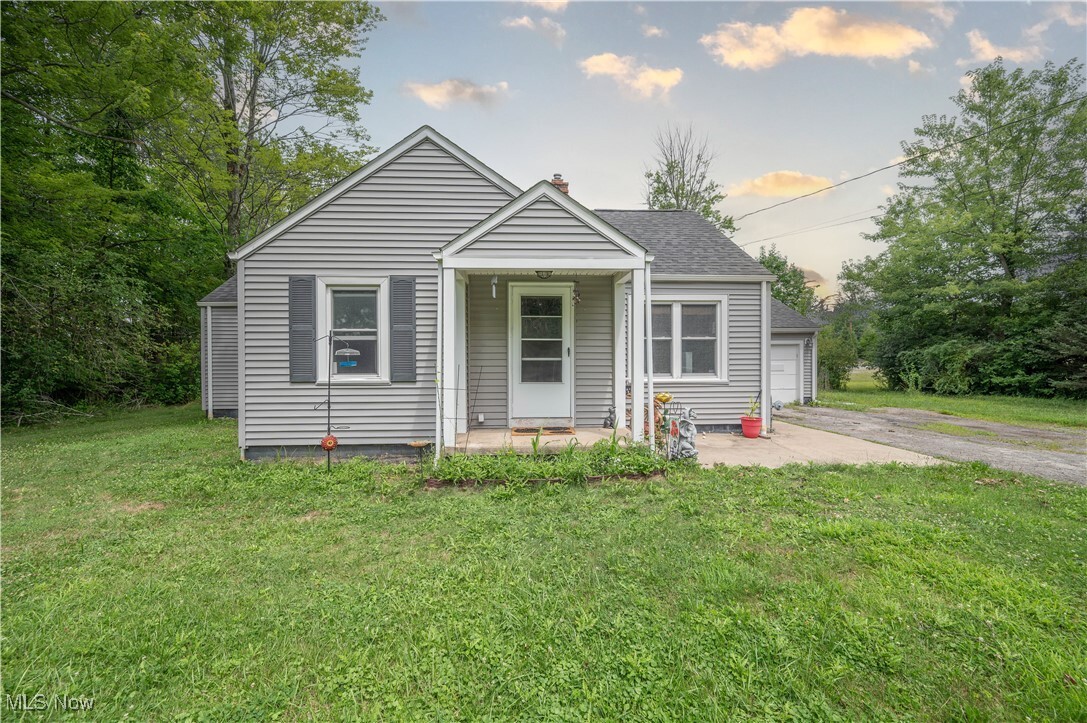 Property Photo: 422 Ferncliff Avenue OH 44514