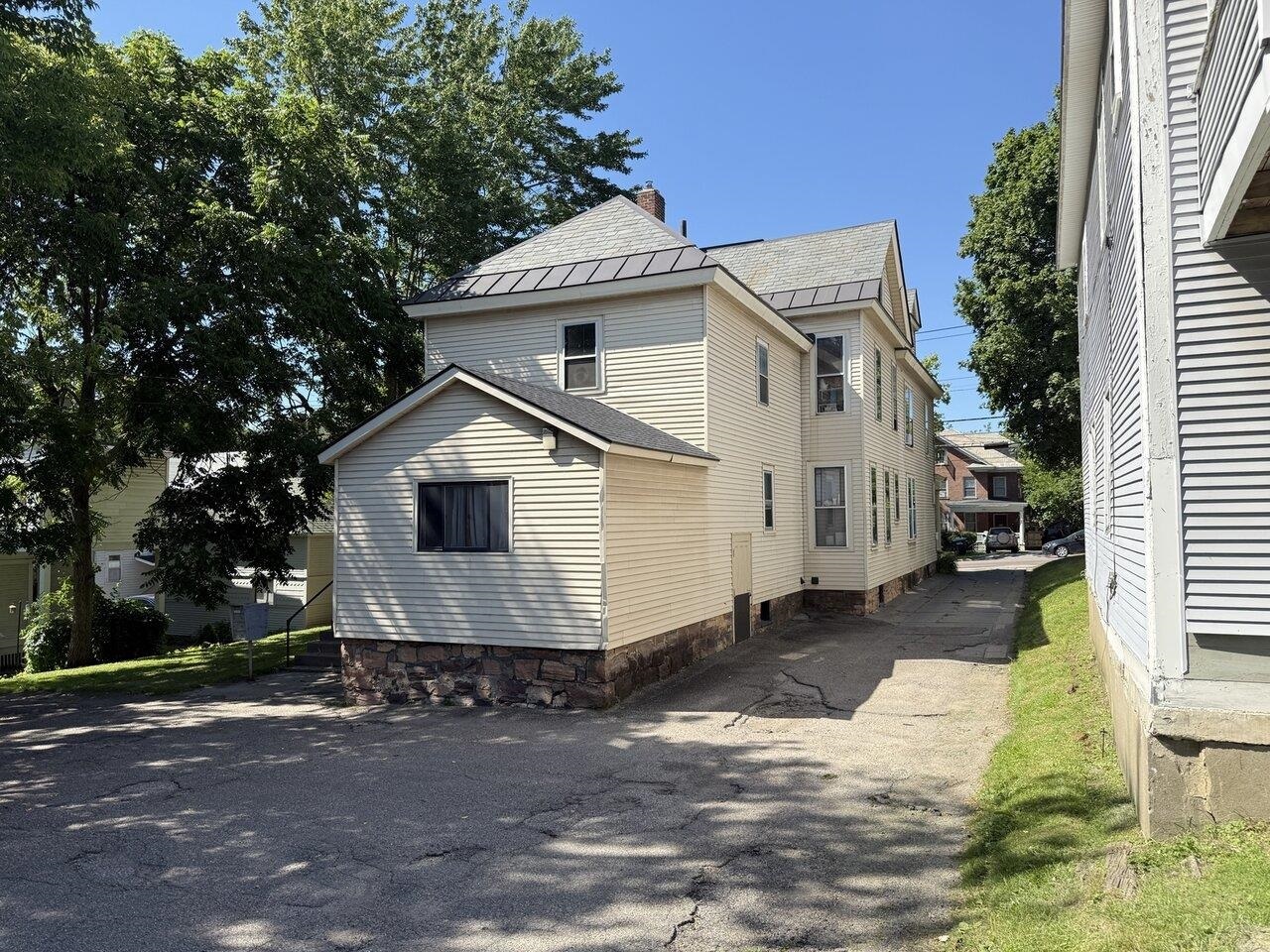 Property Photo:  335-337 Pearl Street  VT 05401 