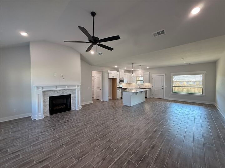 Property Photo: 134 N Banner Avenue AR 72730