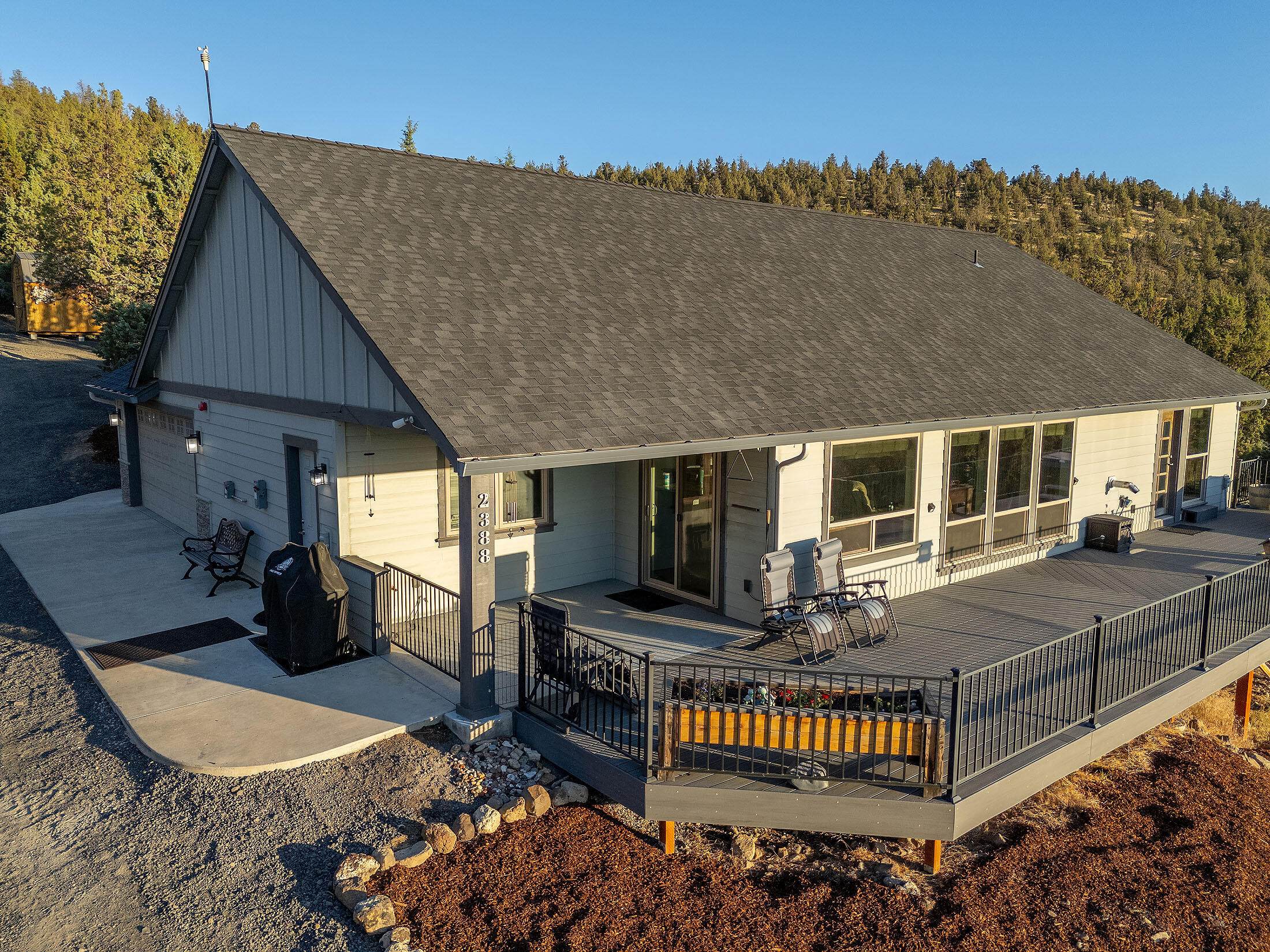Property Photo:  2388 SE Conifer Court  OR 97754 