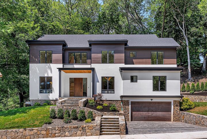 177 Varick Rd  Newton MA 02468 photo