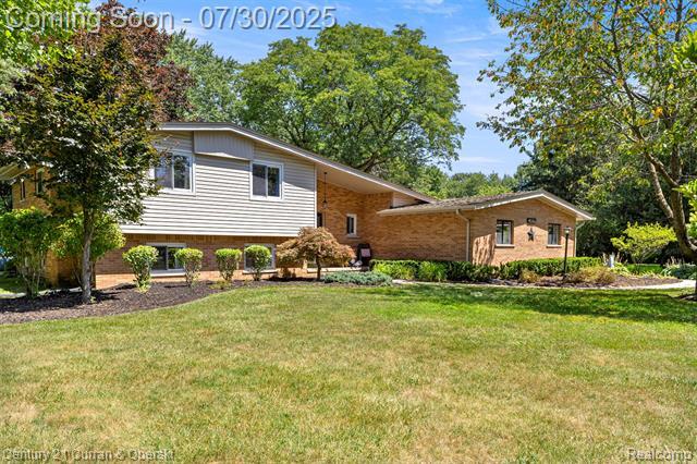 Property Photo: 41950 Woodbrook Drive MI 48188