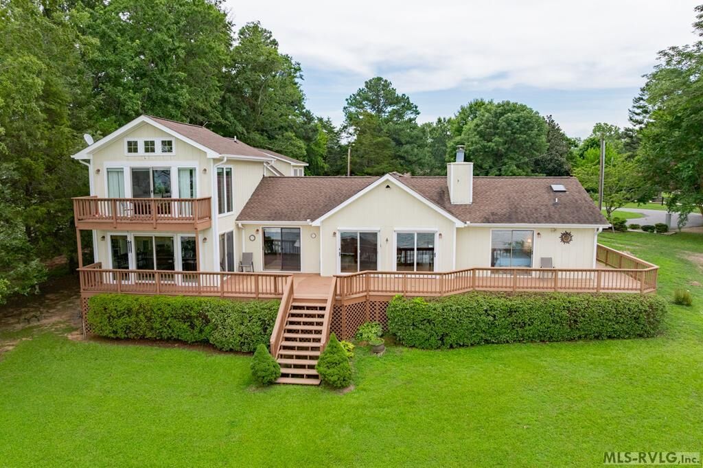 Property Photo: 38 Port Cir NC 27850