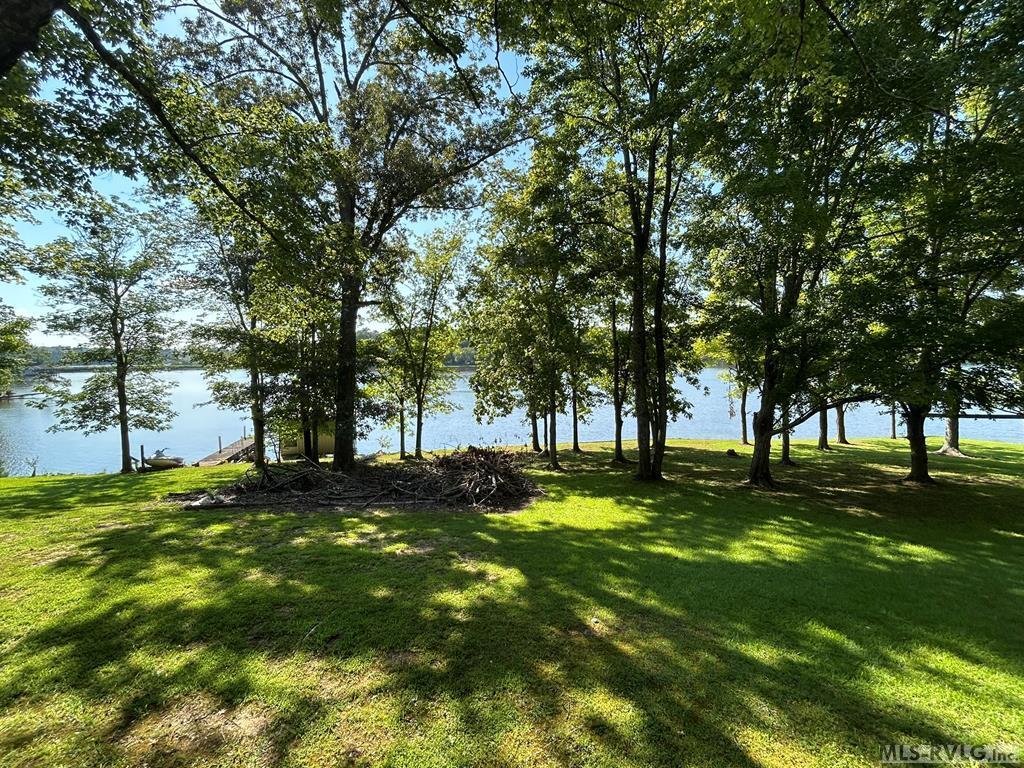Property Photo: 199 Deacons Point Rd NC 27850