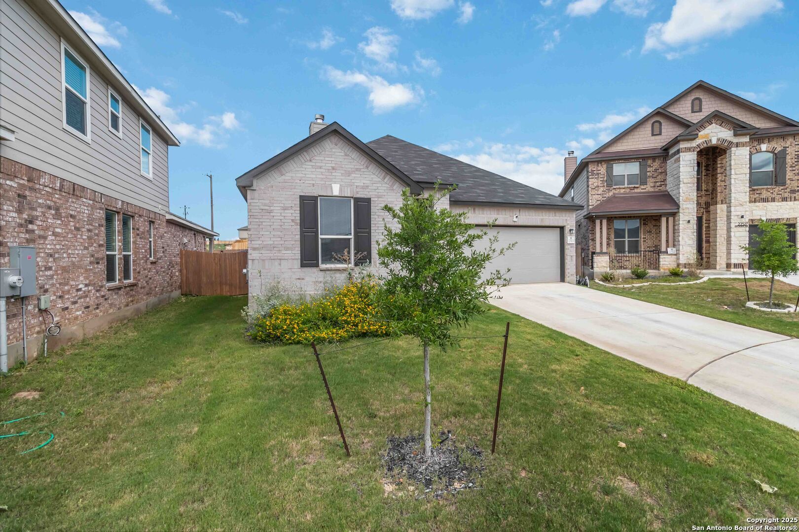 Property Photo: 22523 Escalante TX 78261