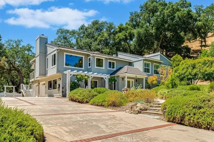 Property Photo: 11555 Cenegal Road CA 93422
