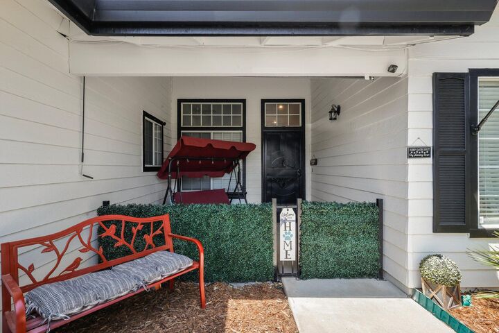 Property Photo: 1948 Saltu Drive CA 96002