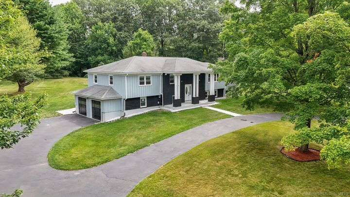 152 Richards Drive  Monroe CT 06468 photo