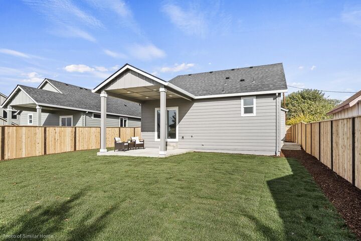 Property Photo:  310 N Viewmont Ct 7/1 Canyon  WA 99016 