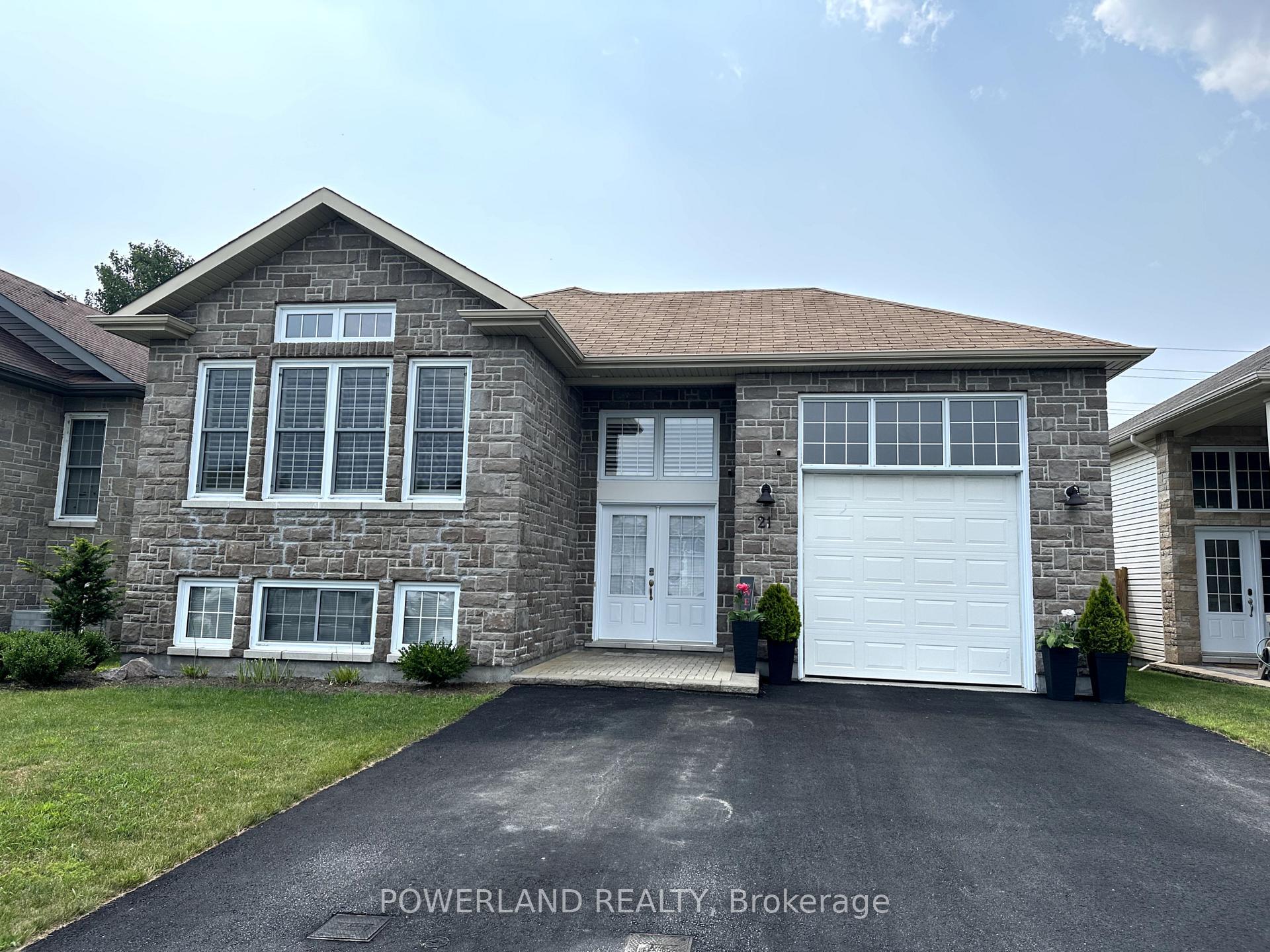 Property Photo:  21 Brookland Drive  ON P1A 0A1 