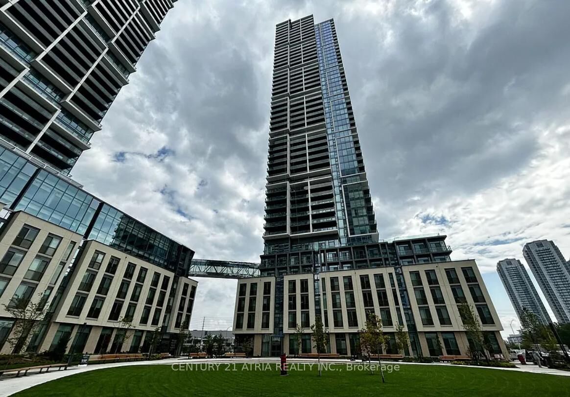 Property Photo: 7890 Jane Street 5301 ON L4K 0K9
