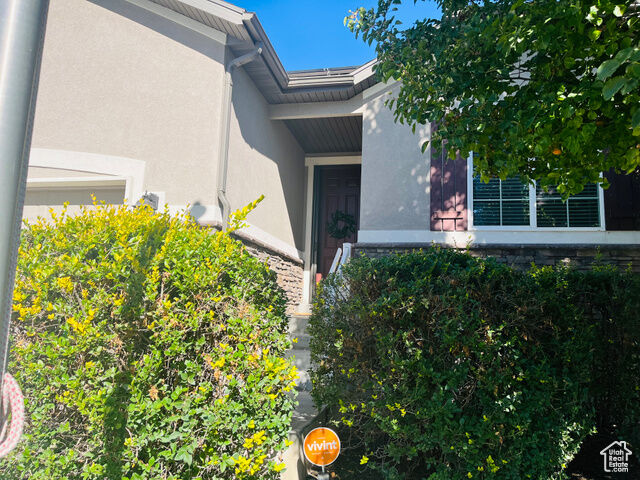 Property Photo: 357 E 580 S UT 84003