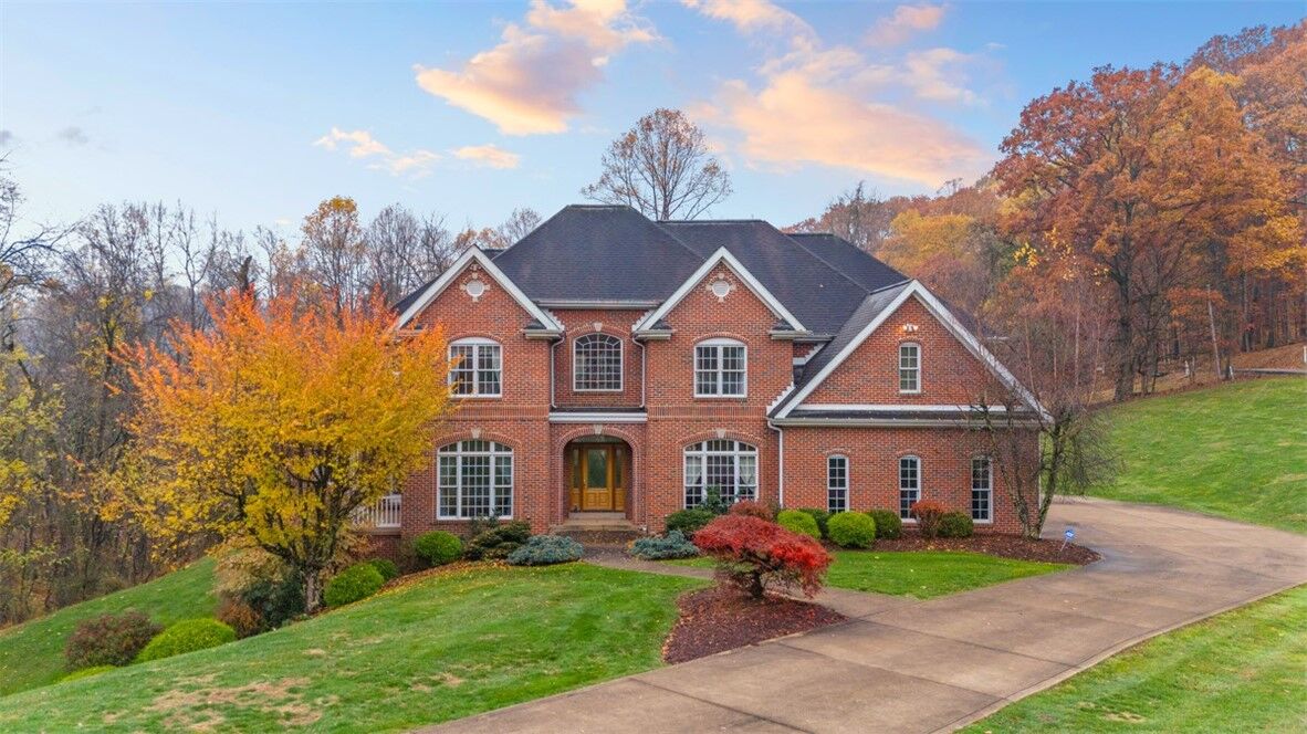 Property Photo:  3424 Lashan Dr  PA 15668 