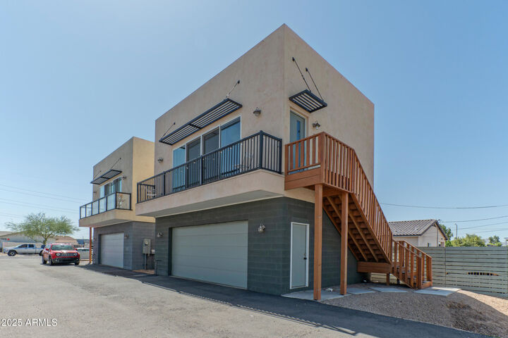 Property Photo:  1110 S Montezuma Avenue  AZ 85003 