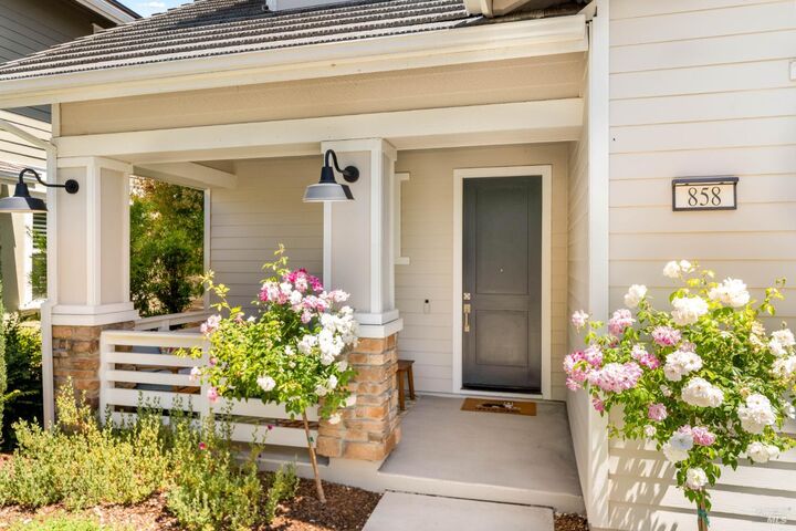 Property Photo: 858 Hayes Street CA 95476
