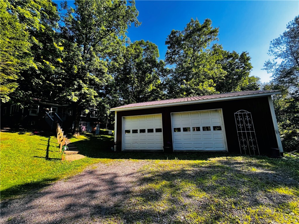 Property Photo:  7726 Grouse Road  NY 14560 