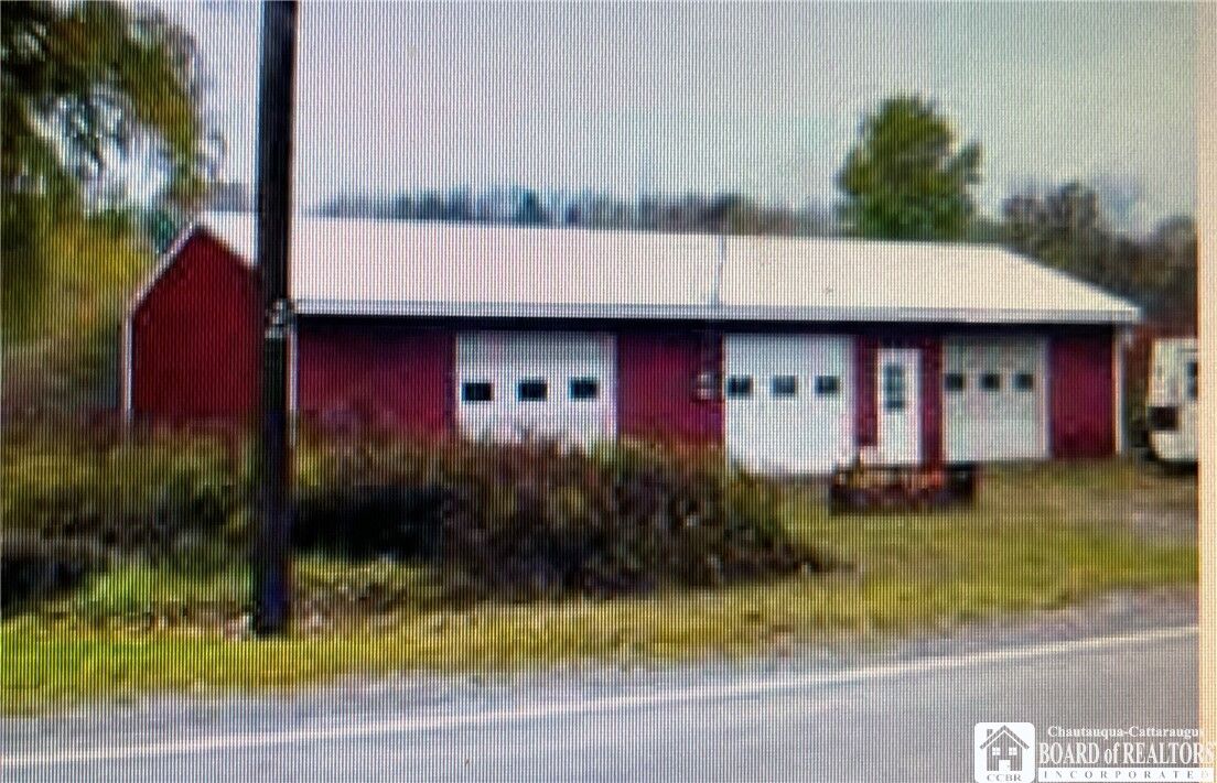 Property Photo: 1969 S Maple Avenue NY 14710