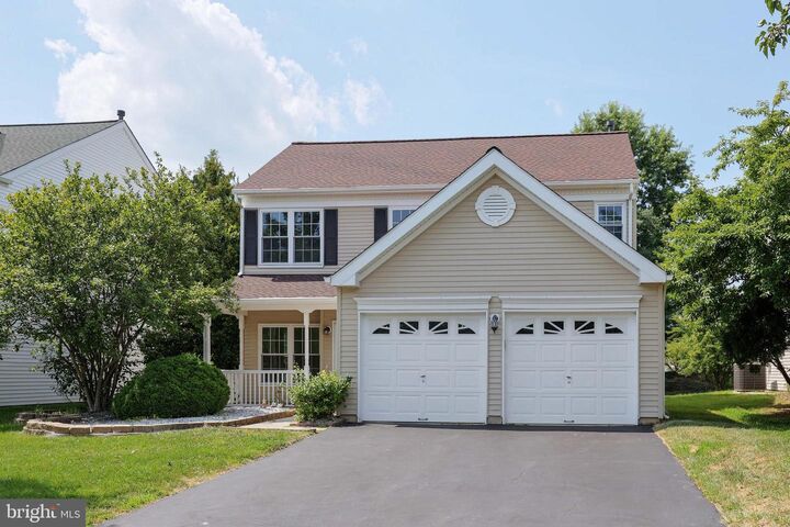 Property Photo:  15 Brownstone Road  NJ 08520 