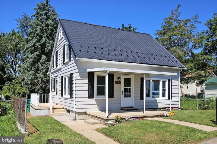 Property Photo: 615 S 5th Street PA 17042