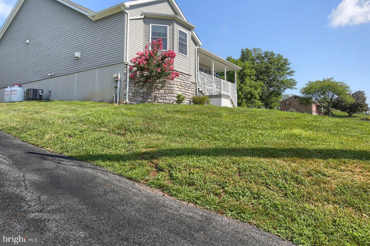 Property Photo: 110 Aucker Street PA 17045