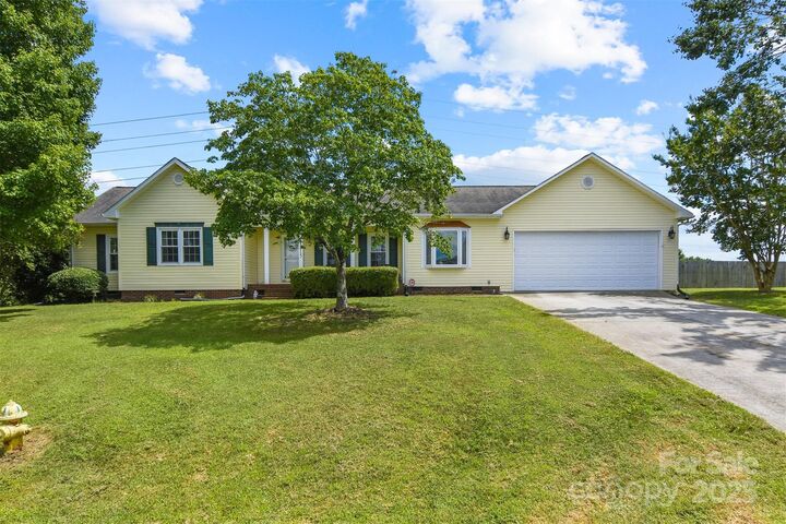 1315 Pear Drive  Conover NC 28613 photo