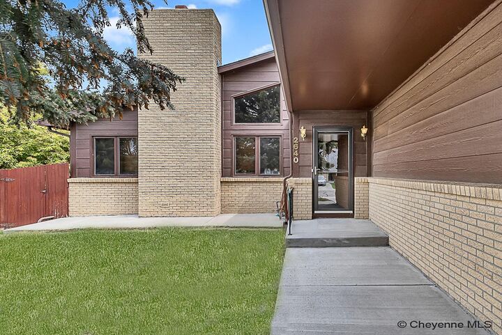 Property Photo:  2640 Sagebrush Ave  WY 82009 