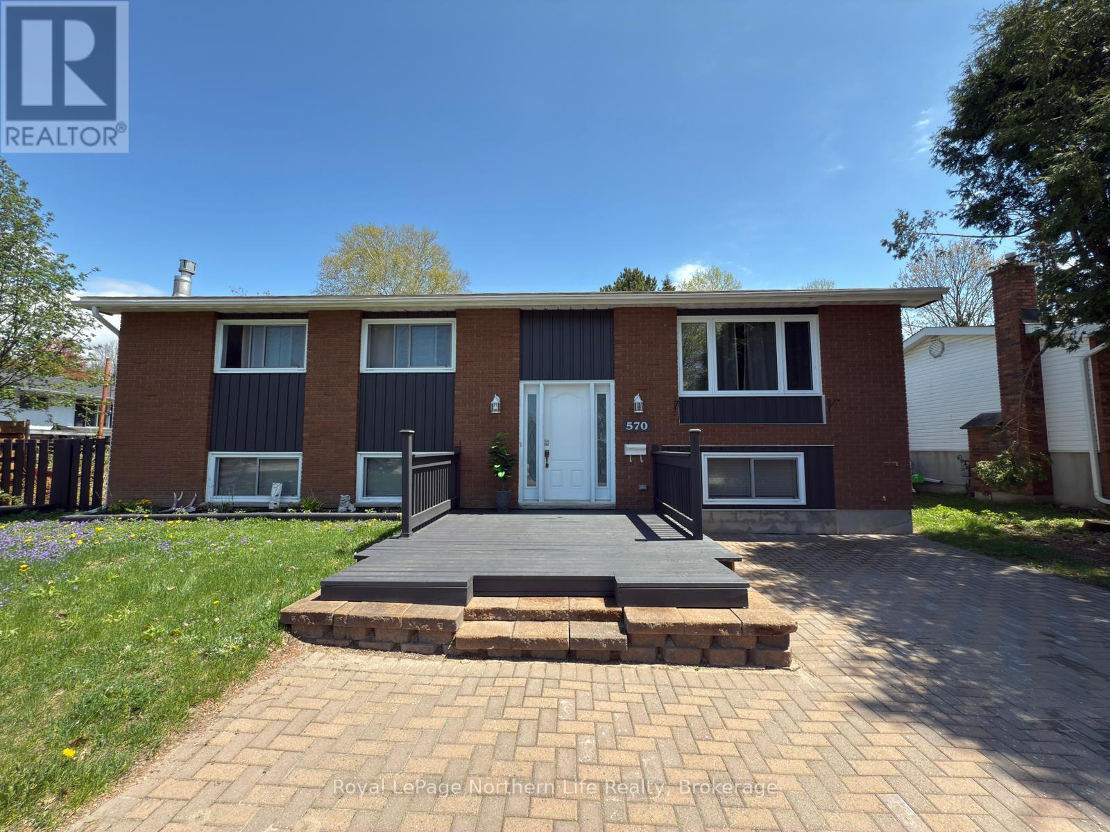570 Ursula Street  North Bay (College Heights) ON P1B 8M8 photo