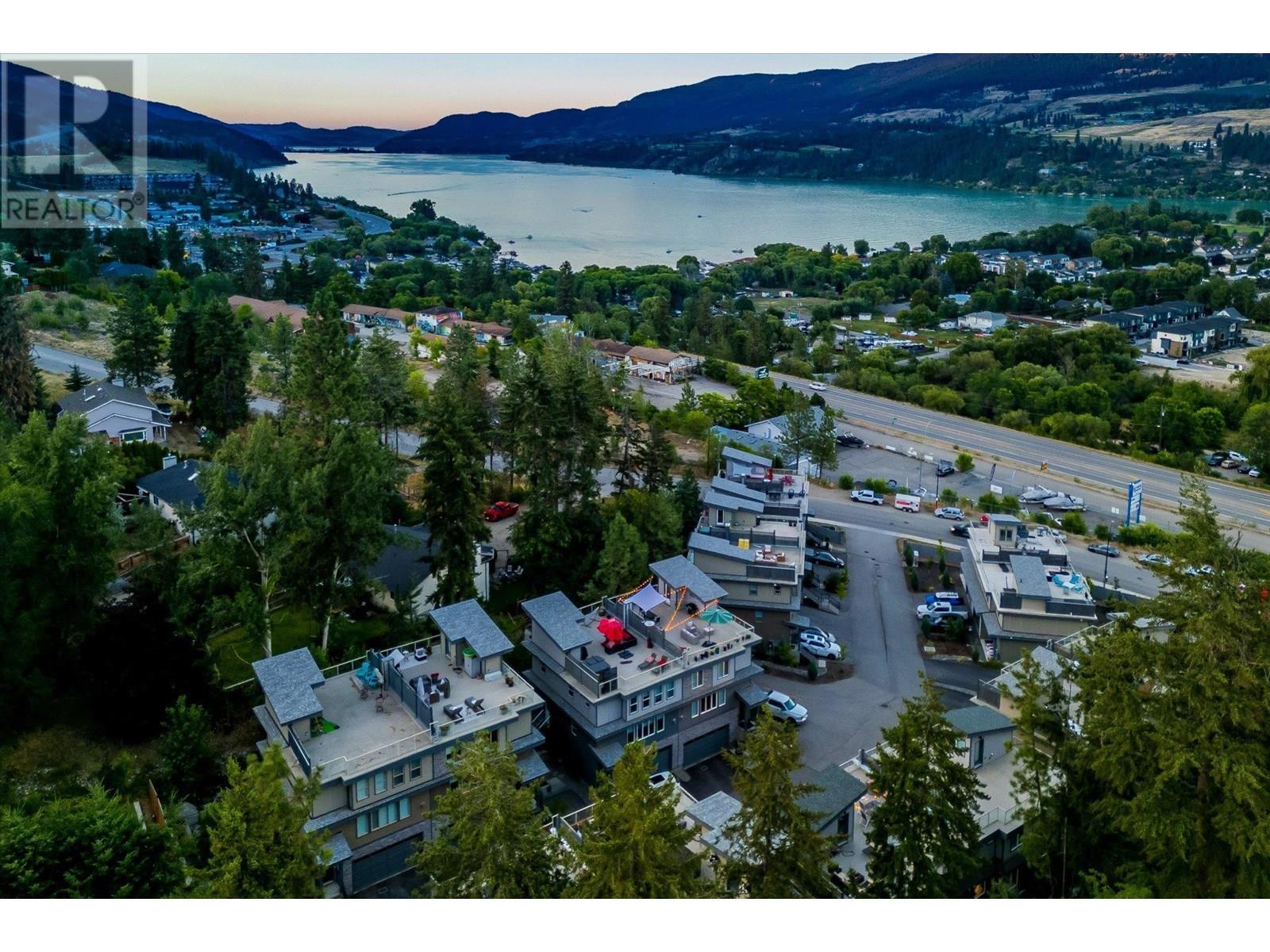 Property Photo: 2893 Robinson Road 11 BC V4V 1H8