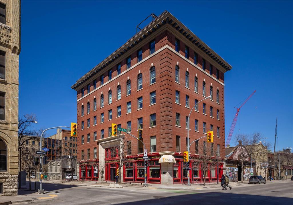 283 Bannatyne Avenue  Winnipeg MB R3B 3B2 photo