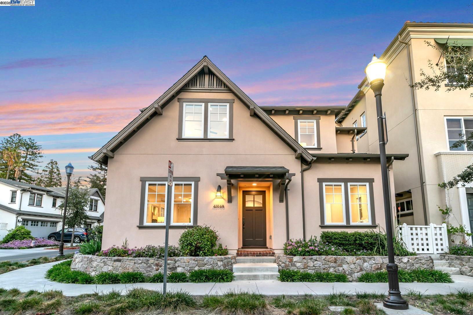 Property Photo: 43148 Calle Sagrada CA 94539
