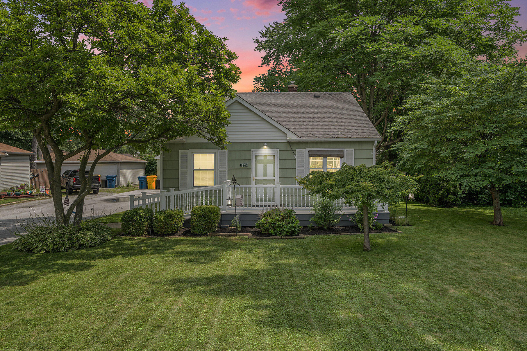 Property Photo: 1425 N Cline Avenue IN 46319