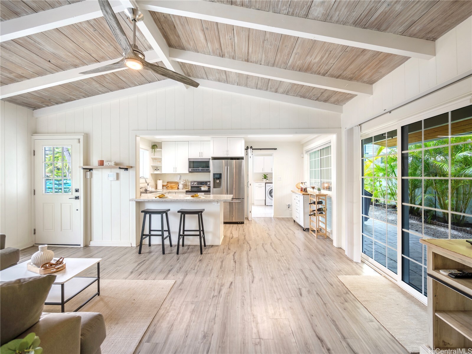 Property Photo:  368 S Kalaheo Avenue  HI 96734 