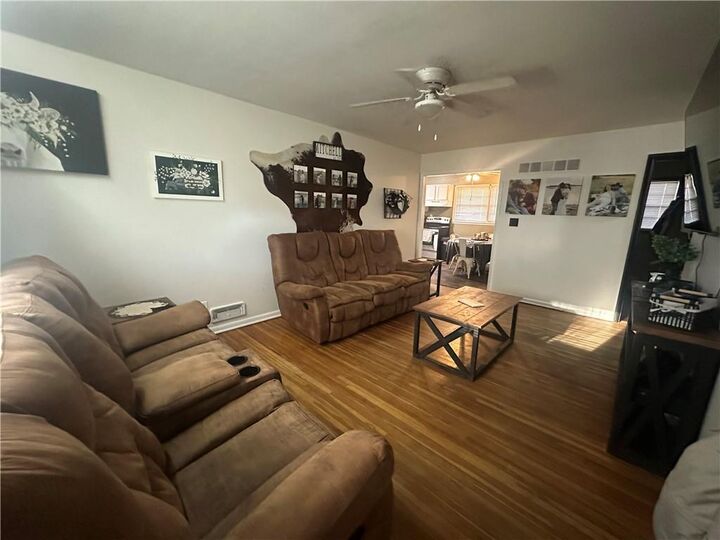 Property Photo: 620 S 6th Street KS 67301