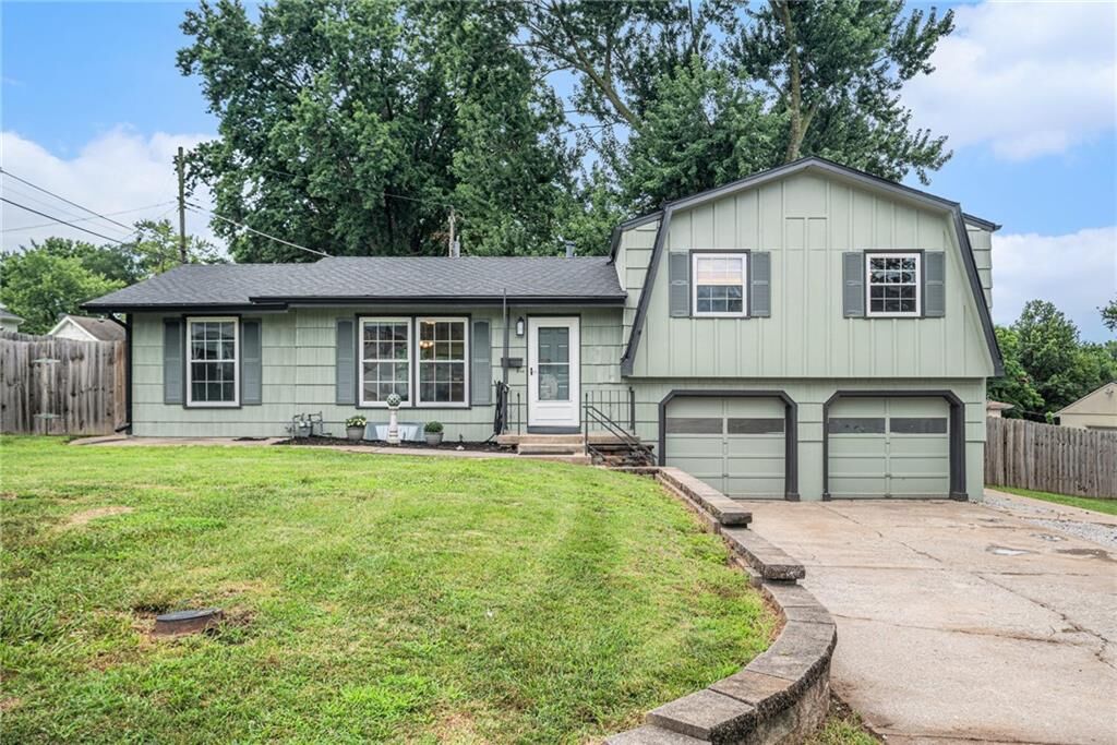 Property Photo:  1603 NE 63rd Street  MO 64118