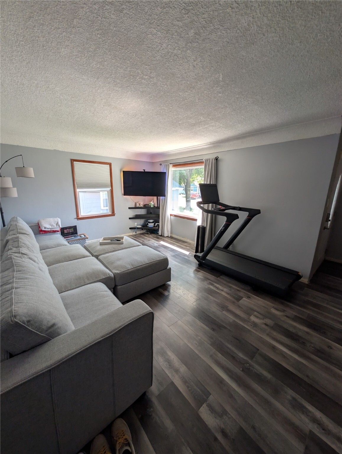 Property Photo: 3015 Cornell Street IA 50313