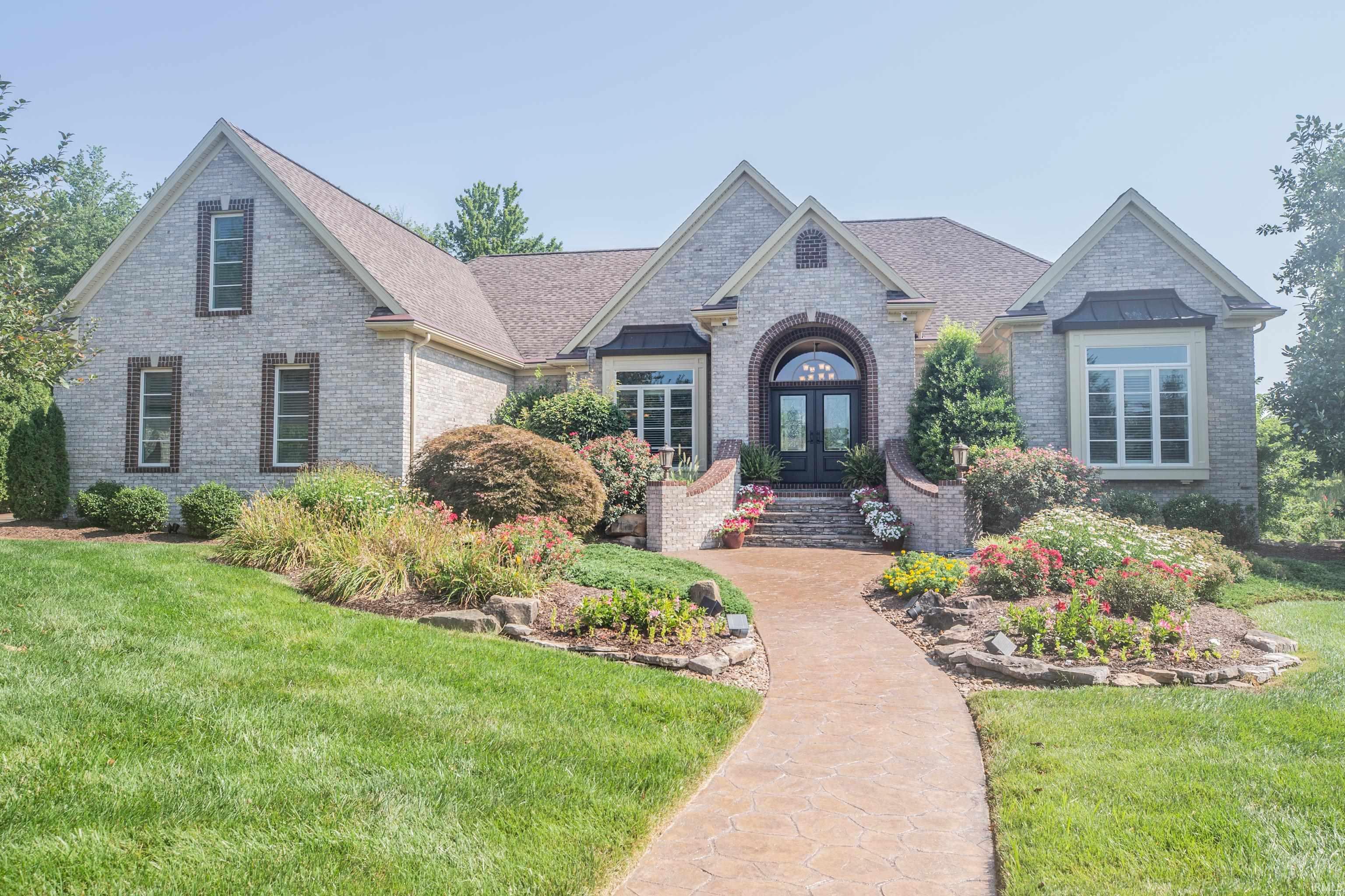 1392 Woodfield Drive  Newburgh IN 47630 photo