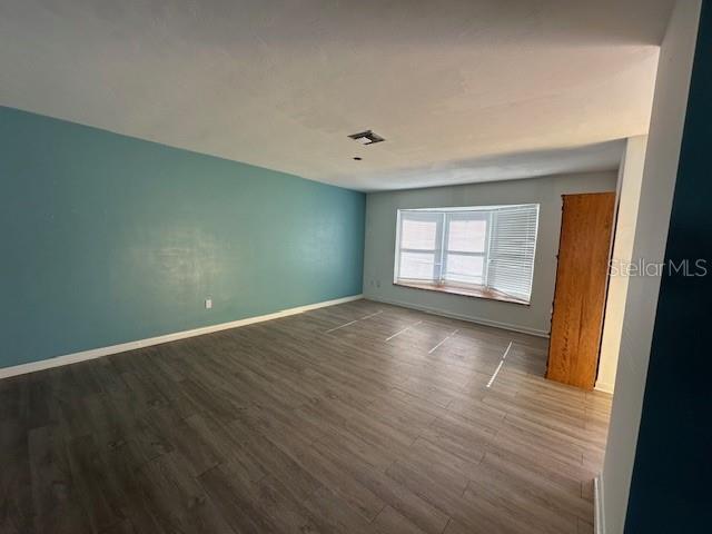 Property Photo: 1347 W Wellington Drive FL 32725