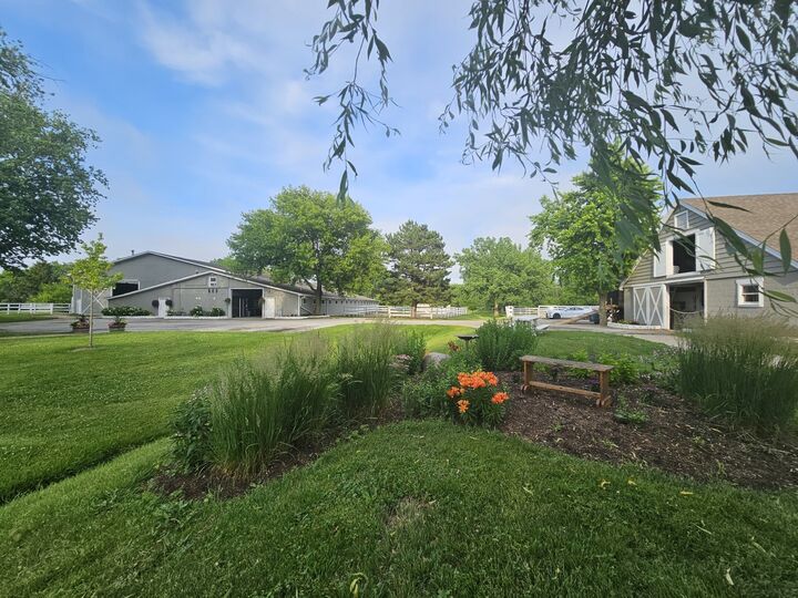 14314 Towne Trail  Green Oaks IL 60048 photo