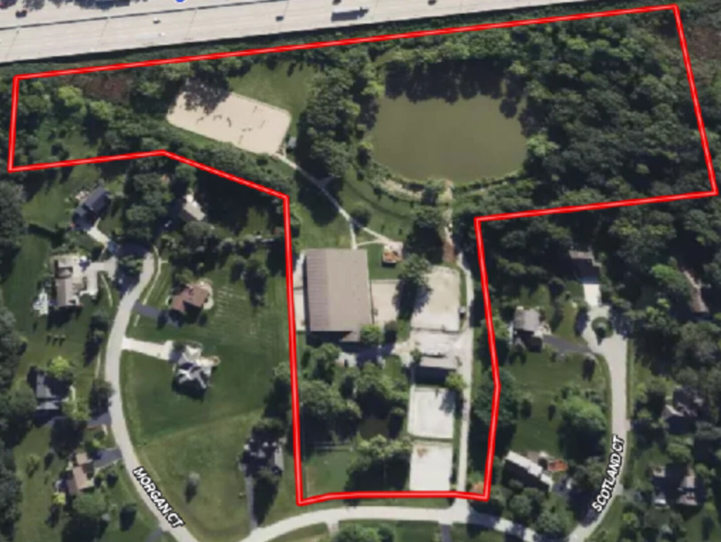 Property Photo:  14314 Towne Trail  IL 60048 