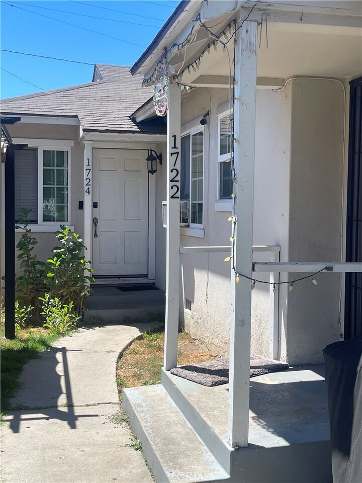 Property Photo:  1722 S Birch Street  CA 92707 