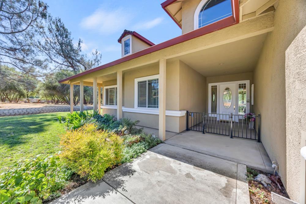 Property Photo: 4266 Fremonts Loop CA 95672