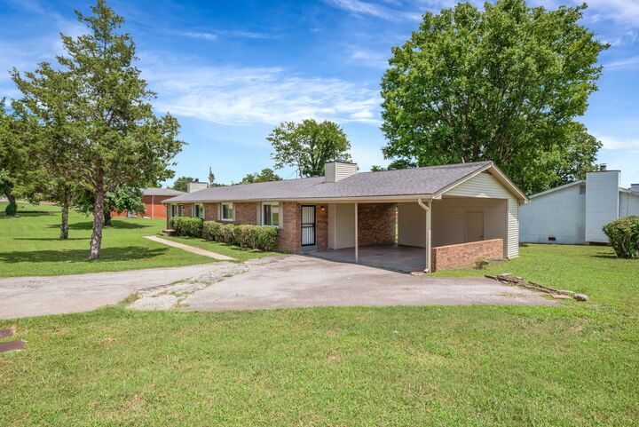 Property Photo:  3900 Drakes Branch Rd  TN 37218 
