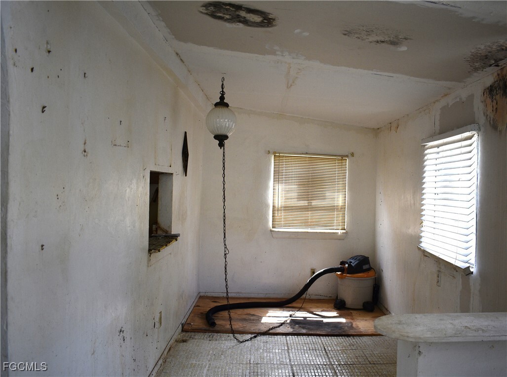 Property Photo: 2849 Price Avenue FL 33916